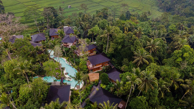 Pilih resor kids friendly berikut ini agar liburan keluarga lebih berkesan. Anak bahagia, orang tua lebih tenang! Dijamin jadi pengalaman tak terlupakan.